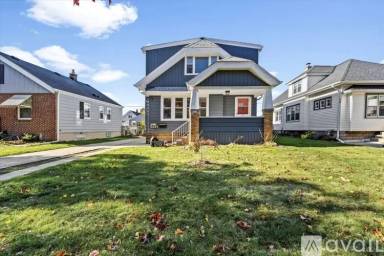 Main picture of 3811 S Kansas Ave