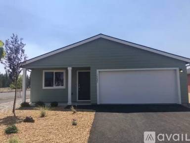 Main picture of 16685 Blue Pine St