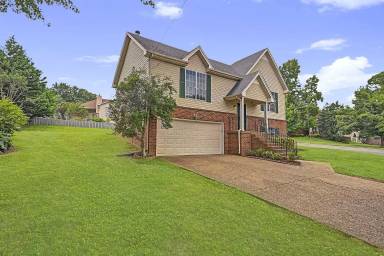 Main picture of 800 Cold Creek Trl