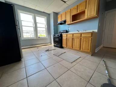Main picture of 404 10th Ave