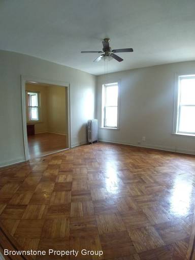 Main picture of 682 Crown St