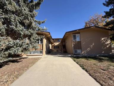 Main picture of 700 Darby Ct