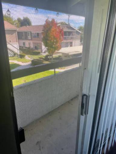 Main picture of 2855 S Fairview St