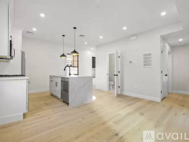 Main picture of 48 Woodward St