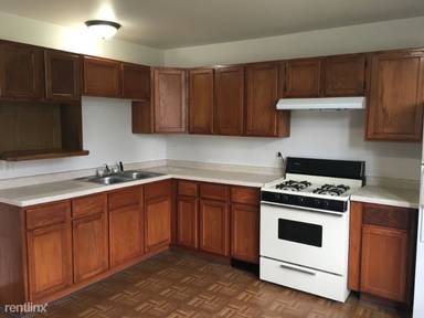 Main picture of 6121 12th Ave