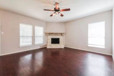 Main picture of 9915 Wethers Field Cir