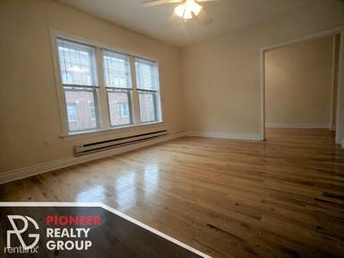 Main picture of 620-28 W Barry Ave