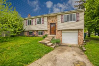 Main picture of 2488 Red Rock Blvd