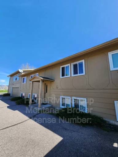 Main picture of 909 Pattee Creek Dr