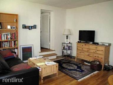Main picture of 165 E 36th St
