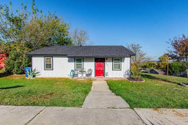 Main picture of 717 N 19th St