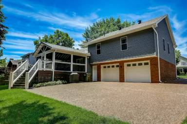 Main picture of 7620 Staffordshire Dr