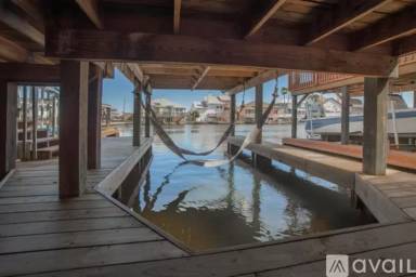 Main picture of 15302 Beaufort Ct