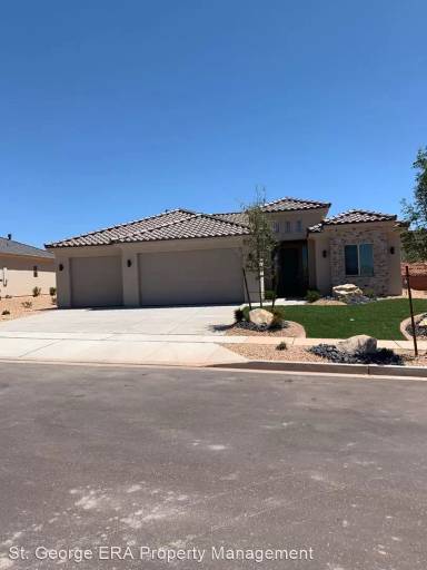 Main picture of 938 N Sandy Talus Dr