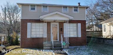 Main picture of 1154 1/2 E College St