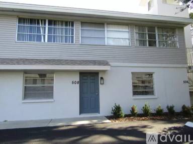 Main picture of 510 Parkdale Mews