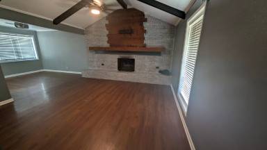 Main picture of 103 Adrian Dr