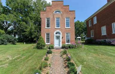 Main picture of 578 Smithfield Ln