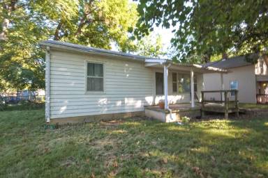 Main picture of 1238 NE Monroe St