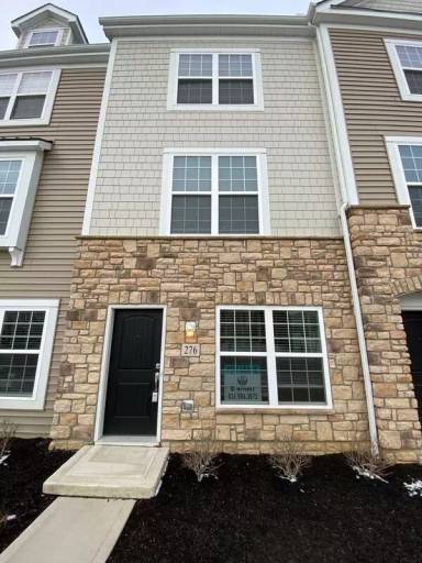 Main picture of 276 Autumn Ridge Cir