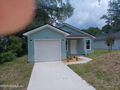 Main picture of 8621 Susie St