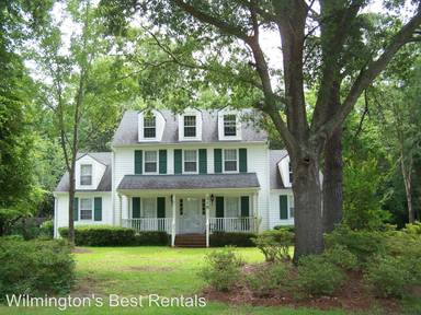 Main picture of 318 Foxhall Ct
