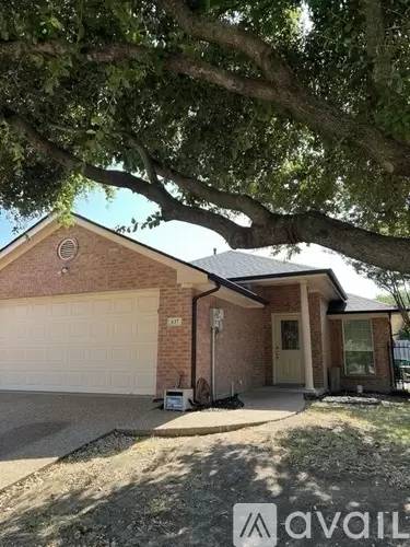 Main picture of 637 Tulane Dr