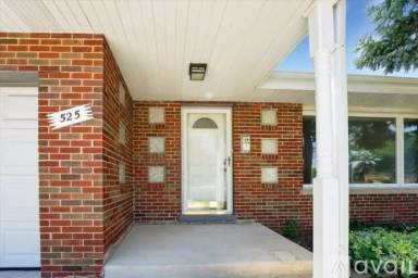 Main picture of 525 Oakton St