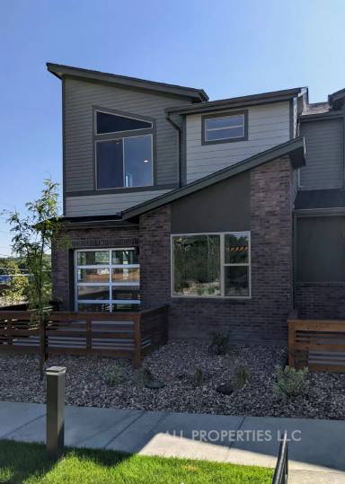 Main picture of 6397 Moore Ct