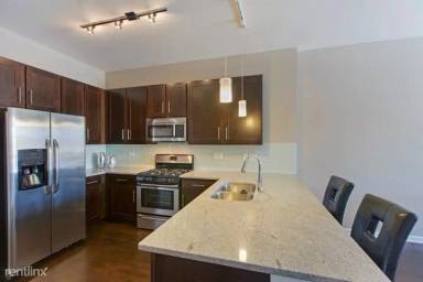 Main picture of 2301 S Michigan Ave