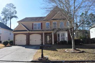 Main picture of 605 Stillhouse Ln