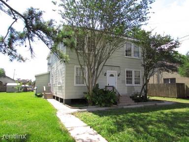 Main picture of 1028 Jackson St