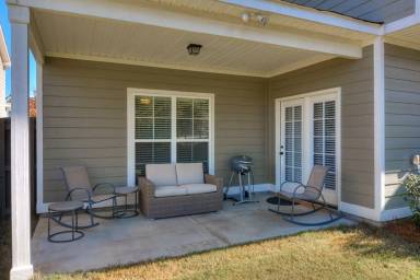 Main picture of 306 Buxton Ln