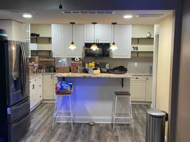 Main picture of 2210 Columbia Rd