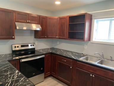 Main picture of 637 Leray St