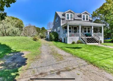 Main picture of 4 Willow St