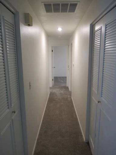 Main picture of 4550 Agate Dr SE
