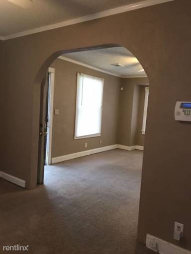 Main picture of 4028 E 68th Ter