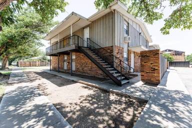 Main picture of 3201 35th St