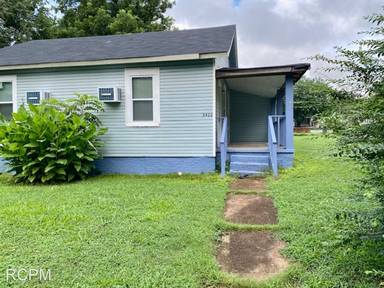 Main picture of 3502 Fairview St SW