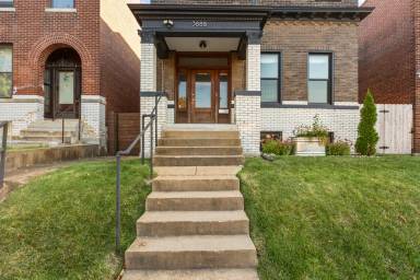 Main picture of 3804 Fairview Ave