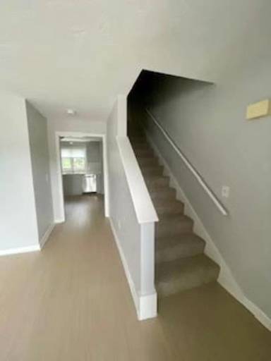 Main picture of 1700 W Park Dr