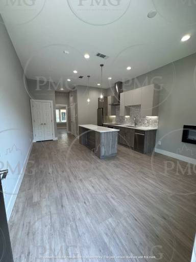 Main picture of 123 Merritt St