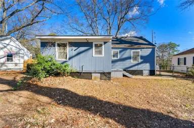 Main picture of 49 Windcrest Dr