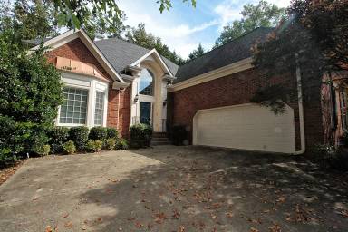 Main picture of 800 Chelsea Park Dr
