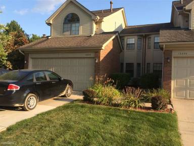 Main picture of 15642 Golfview Dr Ct