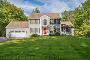 Main picture of 257 Elm St