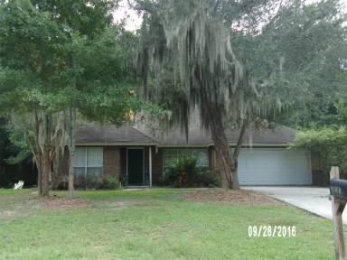Main picture of 102 Saint Ives Dr