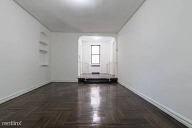 Main picture of 315 W 21st St