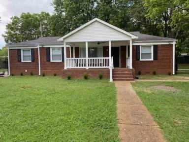 Main picture of 109 James Ave